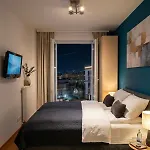 Apartman Near Airport,tram & Center Free Parking