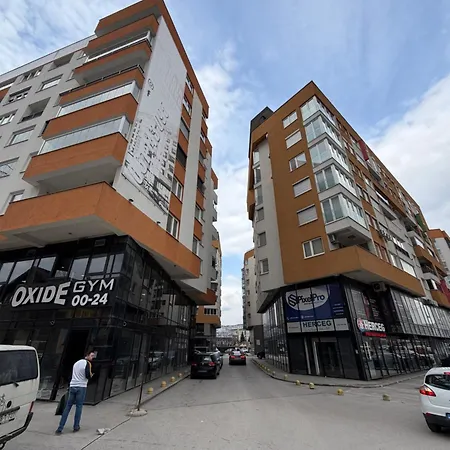Апартаменты Near Airport,tram & Center Free Parking *
