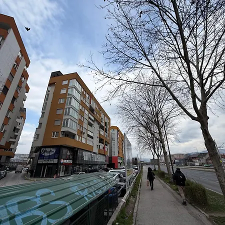Апартаменты Near Airport,tram & Center Free Parking *