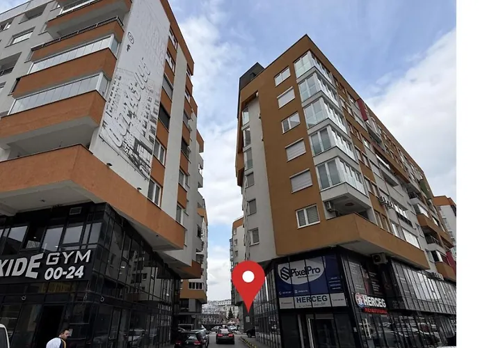 شقة Near Airport,tran & Center Free Parking